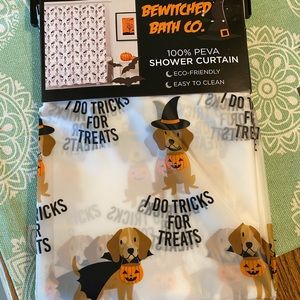🚫SOLD🚫 Halloween Dog Shower Curtain